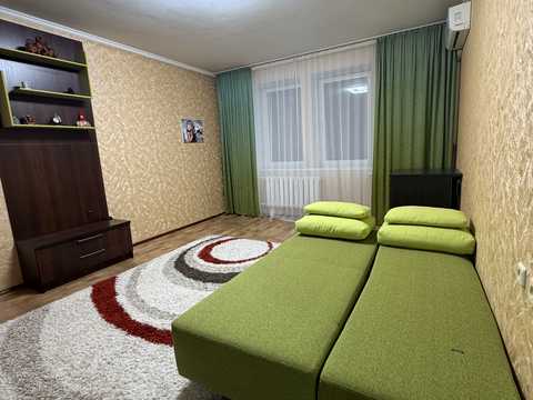 квартира за адресою Миколи Бажана просп., 12