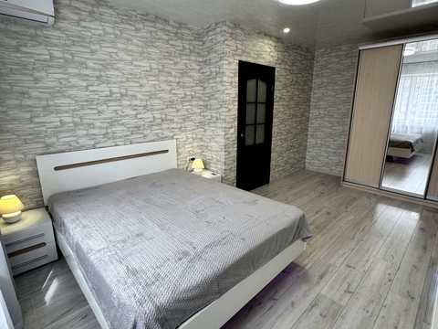 квартира по адресу Бориса Гмыри ул., 16