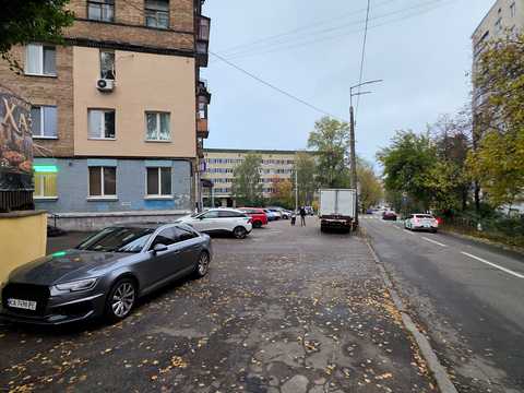 коммерческая по адресу Стратегическое шоссе (Науки), 14