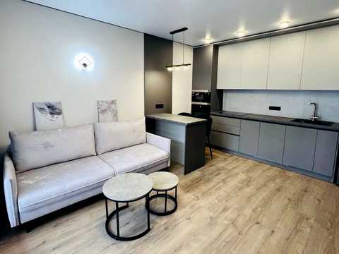 квартира за адресою Генерала Грекова вул., 4