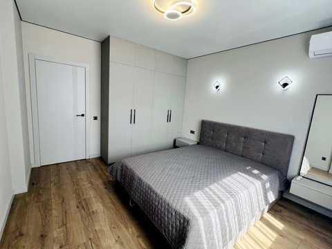 квартира за адресою Генерала Грекова вул., 4