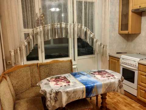 квартира по адресу Ореста Левицкого ул. (Академіка Курчатова), 7