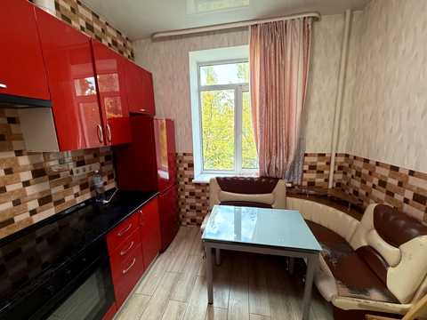квартира по адресу Строителей ул., 36