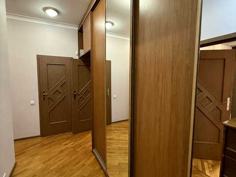 квартира за адресою Лютеранська вул., 21