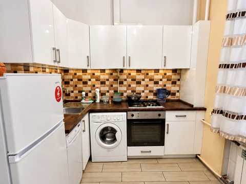 квартира за адресою Київ, Лютеранська вул., 8