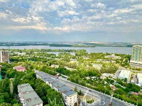 квартира за адресою Дмитра Яворницького просп. (Карла Маркса), 1-А