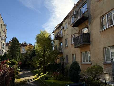 квартира за адресою Сельських вул., 7