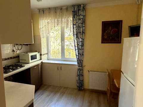 квартира за адресою Сельських вул., 7