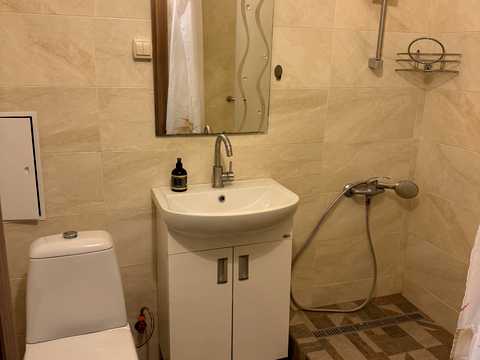 квартира за адресою Сельських вул., 7