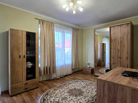 будинок за адресою Ужгород, Івана Шпонтака вул.