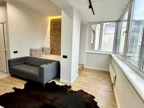 квартира по адресу Драгоманова ул., 38
