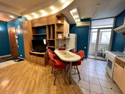 квартира за адресою Євгена Чикаленка вул. (Пушкінська), 1-3/5