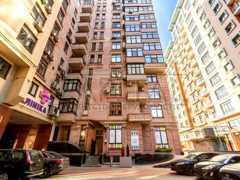комерційна за адресою Круглоуніверситетська вул., 3-5
