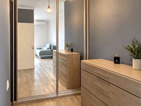 квартира за адресою Андрія Аболмасова вул. (Панельна), 7