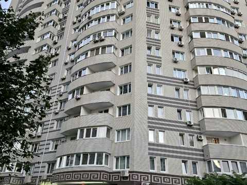 квартира за адресою Андрія Аболмасова вул. (Панельна), 7