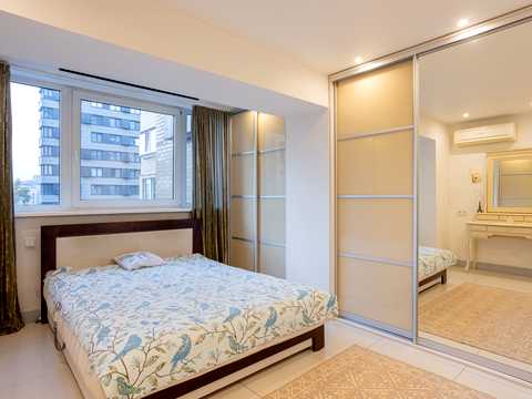 квартира за адресою Антоновича вул. (Горького), 88