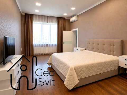 дом по адресу Киев, Центральная ул.