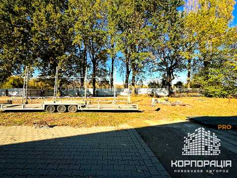 комерційна за адресою с. Сторожниця, Шевченка вул., 10А