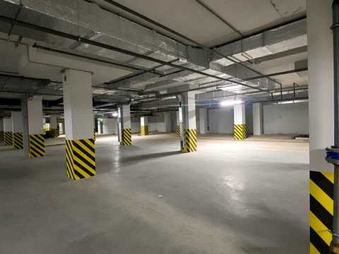 паркомісце за адресою Київ, Шолуденка вул., 30