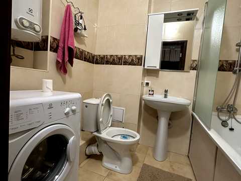 квартира по адресу Драгоманова ул., 6/1