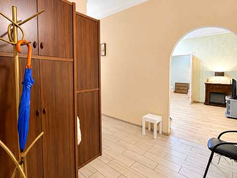 квартира за адресою Київ, Лютеранська вул., 8
