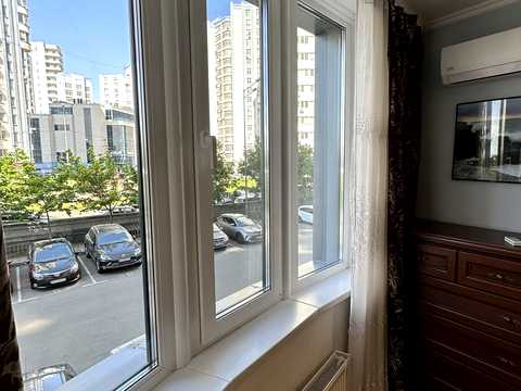 квартира за адресою Завальна вул., 10-В