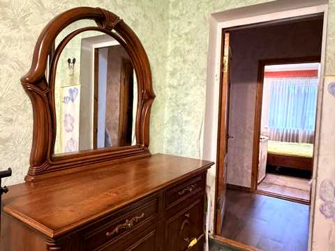 квартира за адресою Молодіжна вул., 9/1