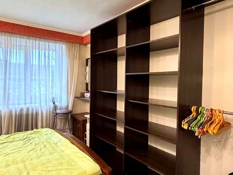 квартира за адресою Молодіжна вул., 9/1