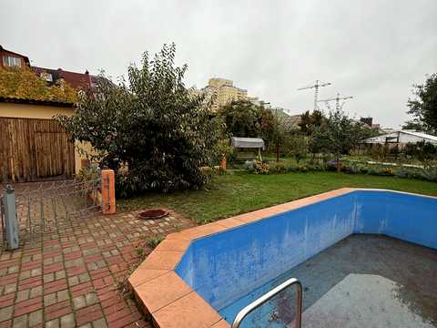 будинок за адресою Лютнева вул., 5