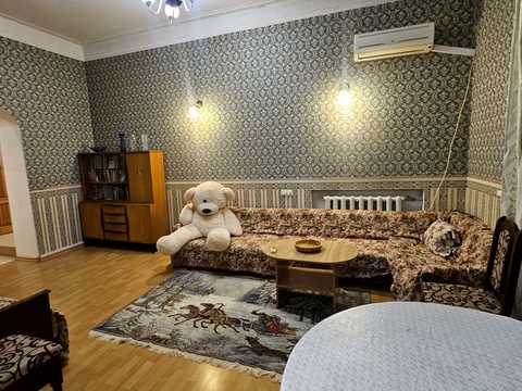 квартира за адресою Варязький пров. (Бехтеревський), 4