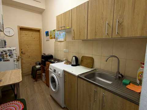 квартира за адресою Шептицьких вул., 18