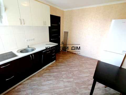 квартира за адресою Голосіївський просп. (40-річчя Жовтня), 15