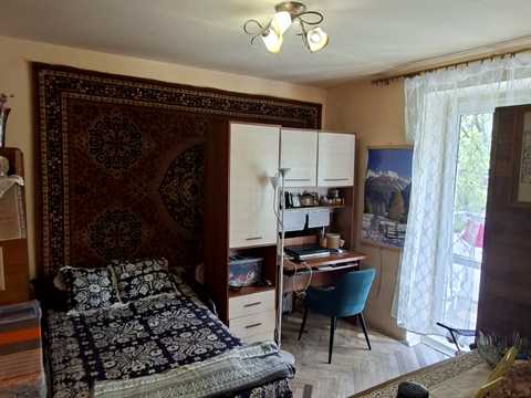 квартира за адресою Павла Тичини вул., 12