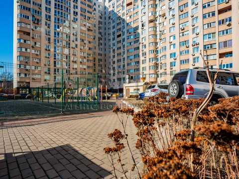 квартира за адресою Київ, Валерія Лобановського просп. (Червонозоряний), 150
