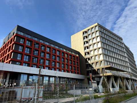 комерційна за адресою Княгині Ольги вул., 120-В