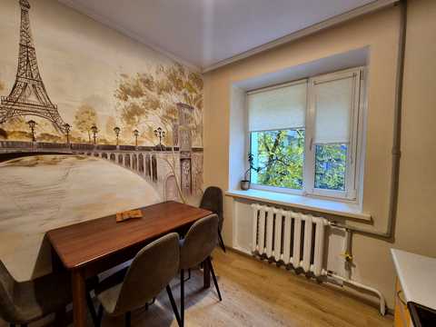 квартира за адресою Юності просп., 46/28