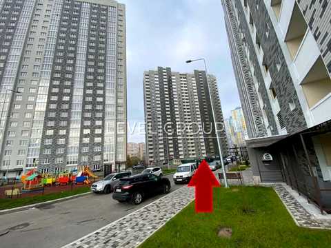 комерційна за адресою Київ, Ревуцького вул., 54-А