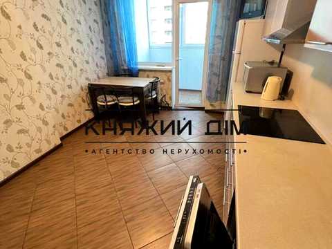квартира за адресою Драгоманова вул., 2