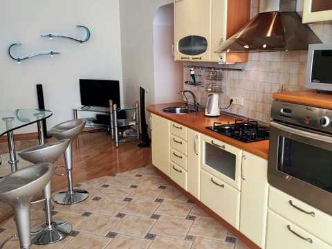 квартира за адресою Олеся Гончара вул., 25