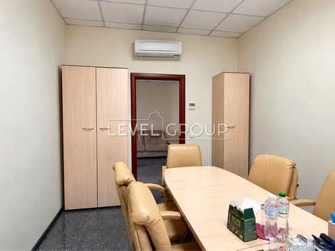 комерційна за адресою Ананасна вул., 4