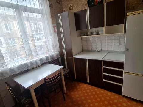 квартира по адресу Івана Світличного ул. (Петровського), 2
