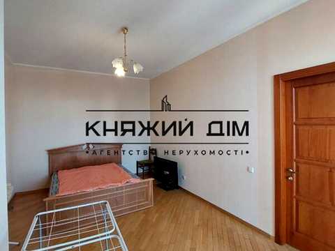 квартира за адресою Панаса Мирного вул., 17