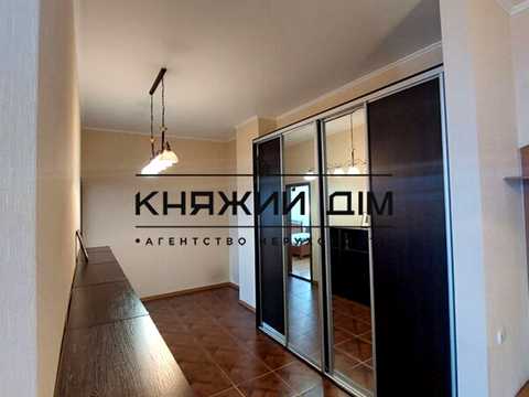 квартира за адресою Панаса Мирного вул., 17
