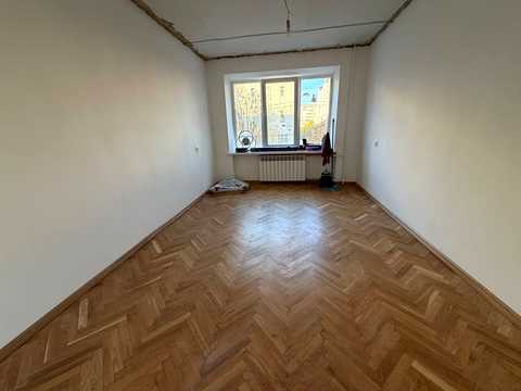 квартира за адресою Василя Симоненка вул., 2