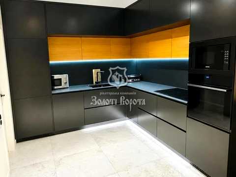 квартира за адресою Київ, Зарічна вул., 1-В