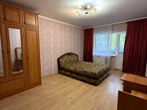 квартира за адресою Михайла Грушевського вул., 17-Г