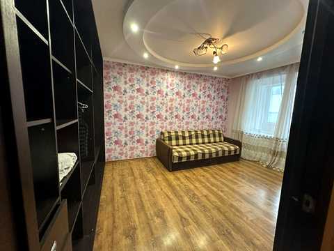 квартира за адресою Максима Залізняка вул., 22