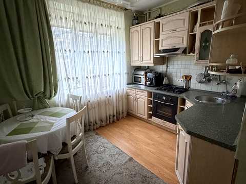 квартира за адресою Михайла Бойчука вул. (Кіквідзе), 15-А