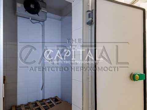 коммерческая по адресу Евгения Коновальца ул. (Щорса), 36-Е