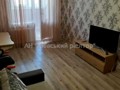 квартира за адресою Тетяни Яблонської вул., 6